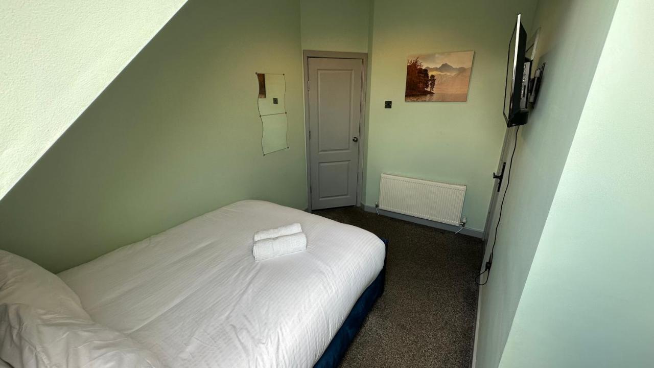 Homestay In Walsall Exterior photo